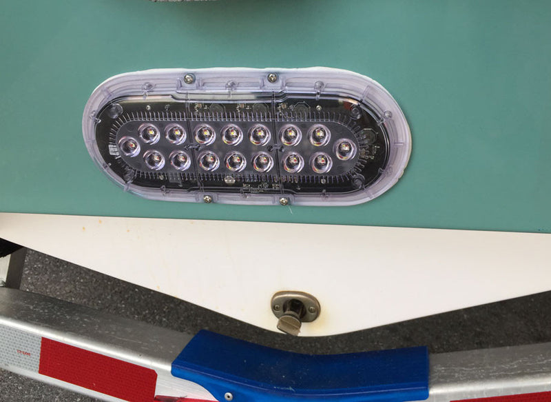 OceanLED X16 Xtreme Underwater LED Light — Midnight Blue with White Bezel | 012309BI