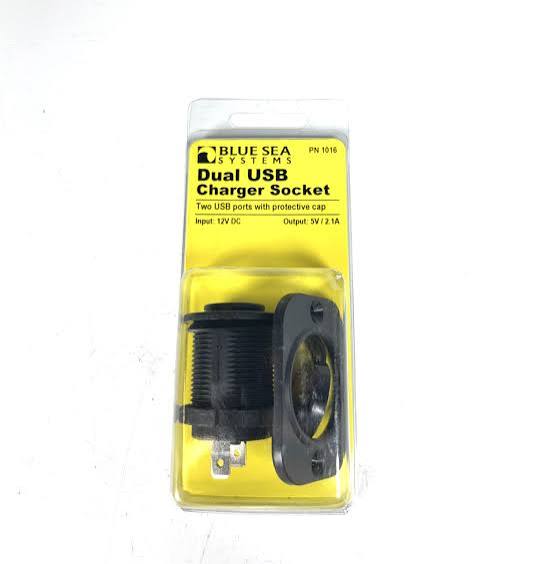 Blue Sea Systems 12VDC Socket with Dual USB Output – 2.1A